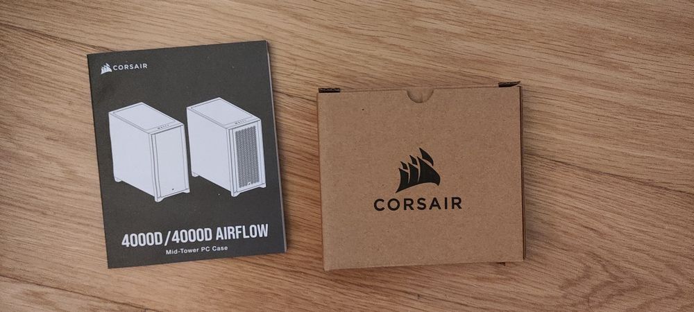 Torre / Caixa Corsair D4000