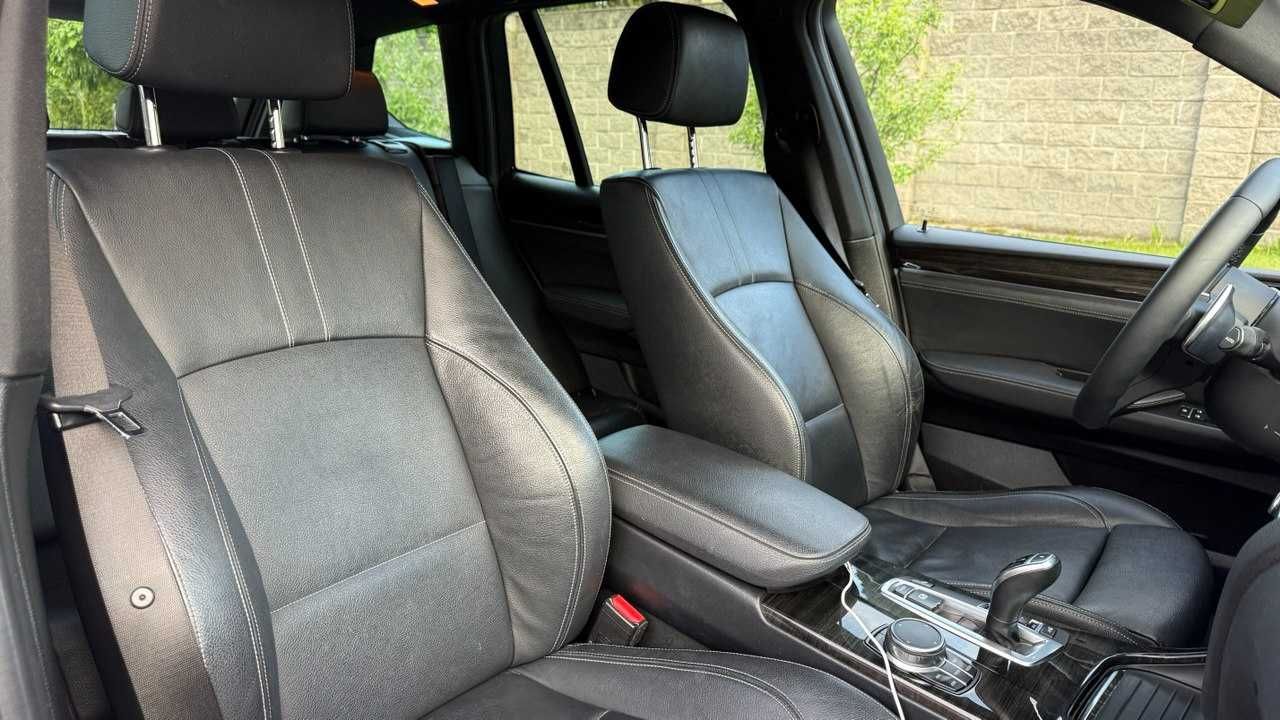 BMW X3 M 28i xDrive (F25 FL) 2016 | 258 к.с. | Задній привід