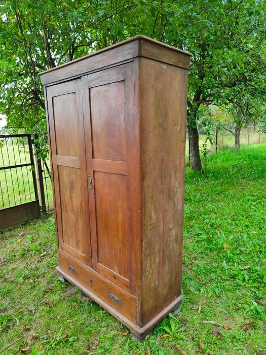 Szafa z czasów PRL
