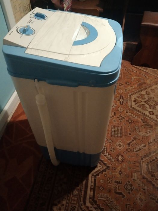 Продам стиральную машину