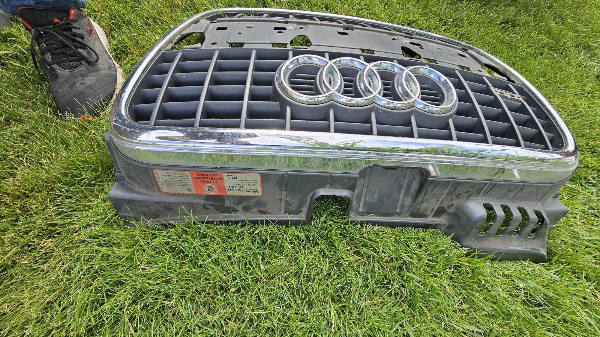 Grelha audi A4 b7 2007