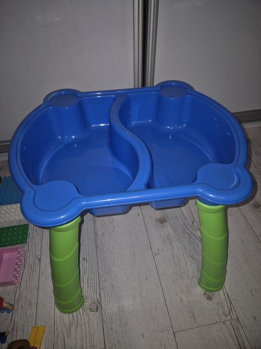 Duży zestaw klocków Lego Duplo ze stolikiem 6 kg