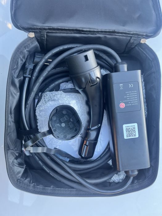 Przenosna Ladowarka Do Samochodu Pojazdu