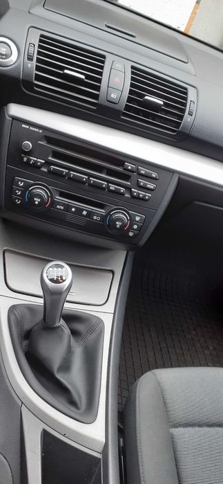 BMW Seria 1 E87 118d