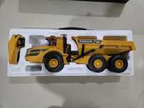 Wywrotka zdalnie sterowana 6x6 rc Volvo A40G w skali 1:20 z napędem na