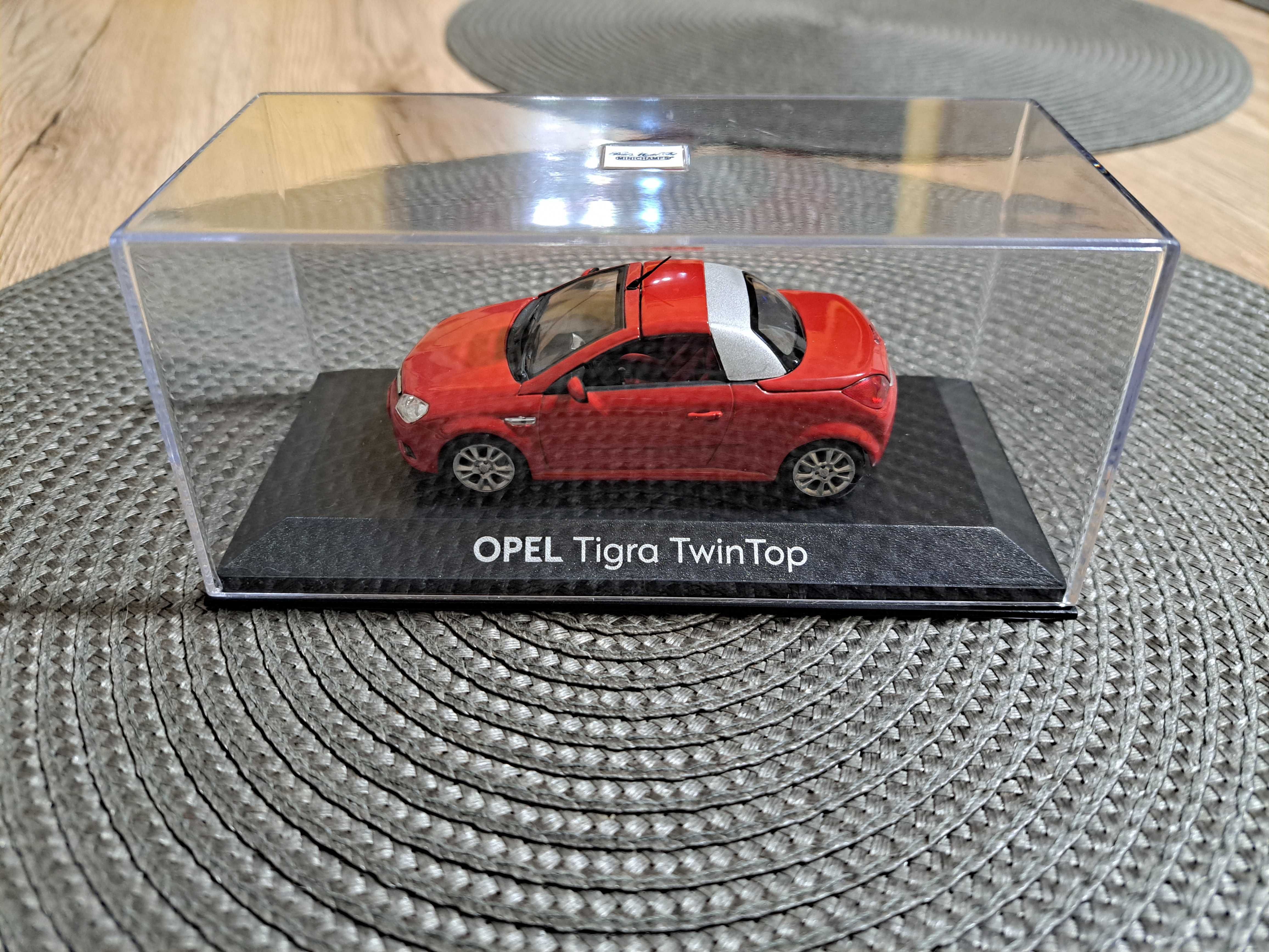 Opel Tigra Twin Top Minichamps 1:43