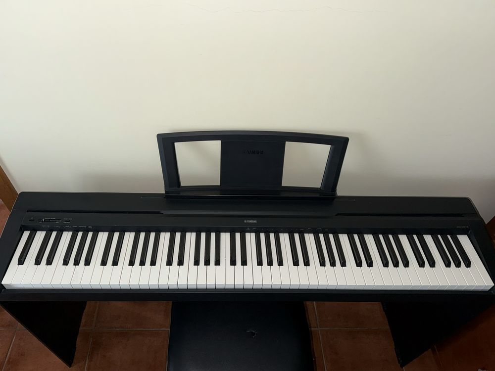 Piano YAHAMA digital P-35