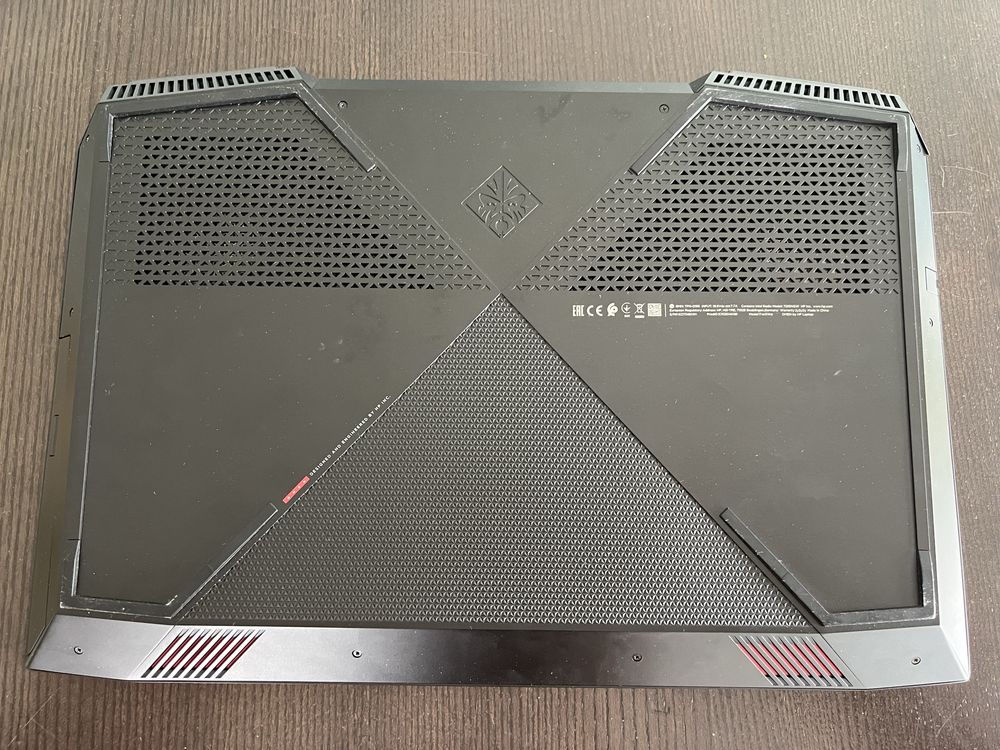 Portátil Gaming HP Omen 17 (Intel Core i7-870H)