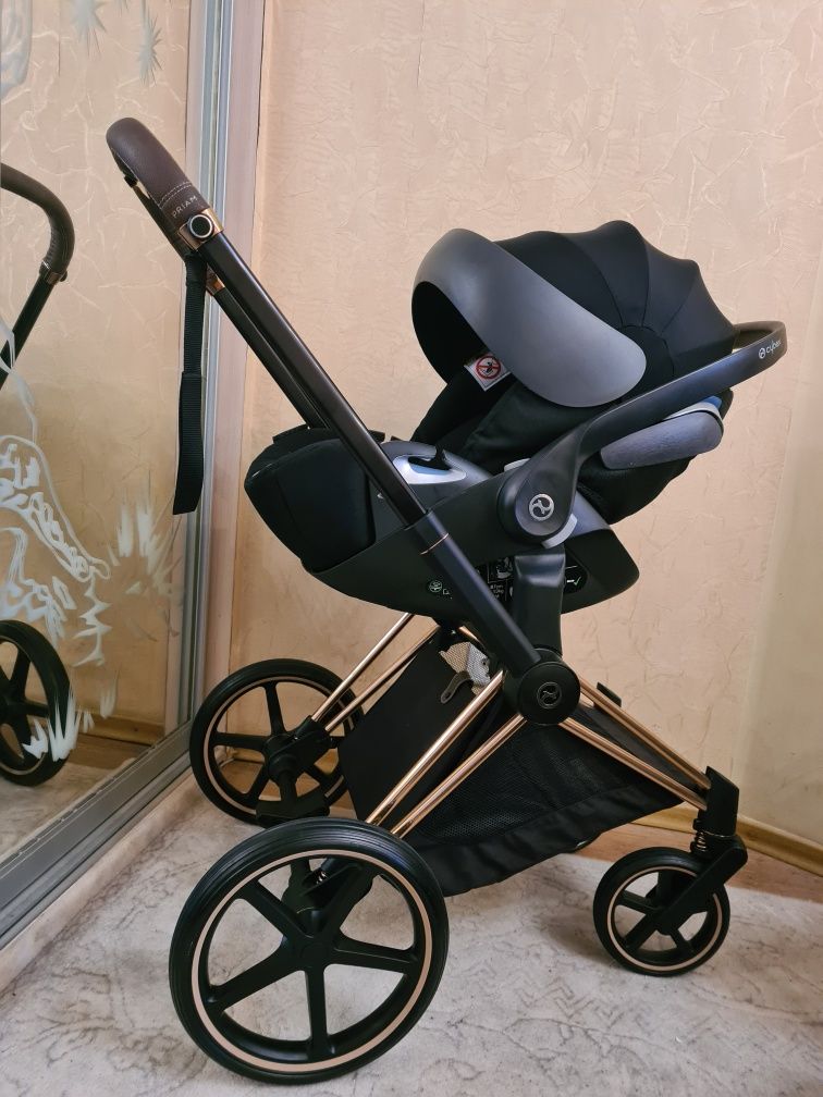 Cybex Priam Lux 4.0 Deep Black 2 в 1 і 3в1  шассі Rose Gold