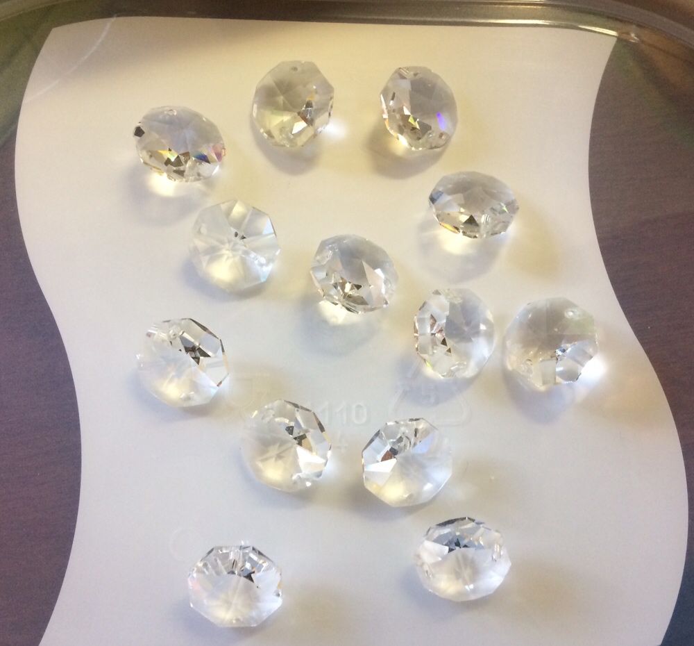 Conjunto de 20 pedras de cristal pequeninas