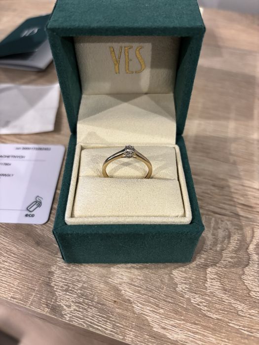 Pierścionek Zaręczynowy jak nowy!