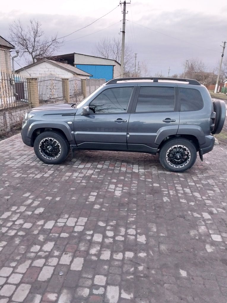 Ніва тревел 2021 рік