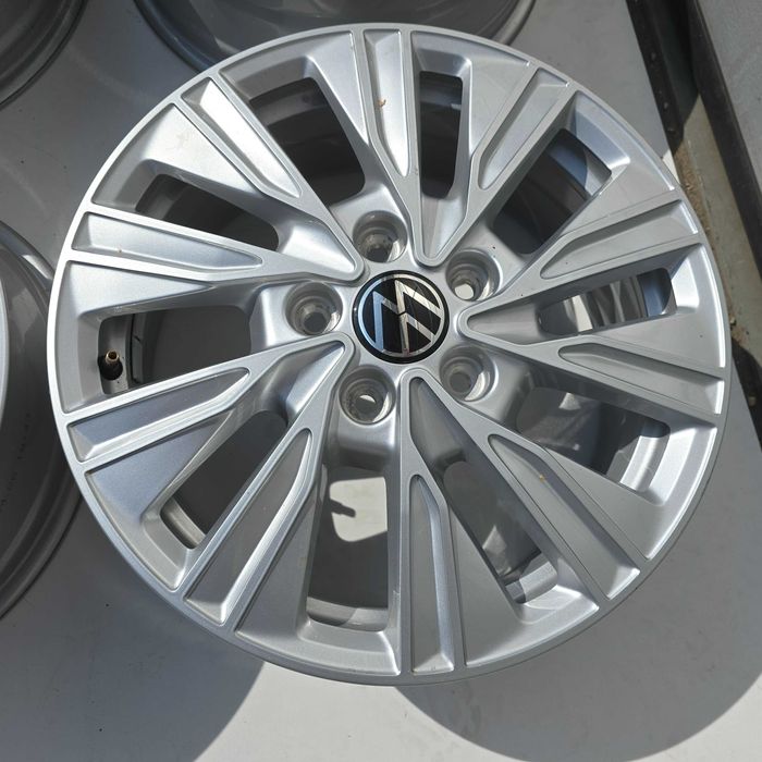 Felgi VW MUTLIVAN T6 R-LINE 7T0 CRAFTER MAN TGE 5X120 17'' 6.5 ET60 4X