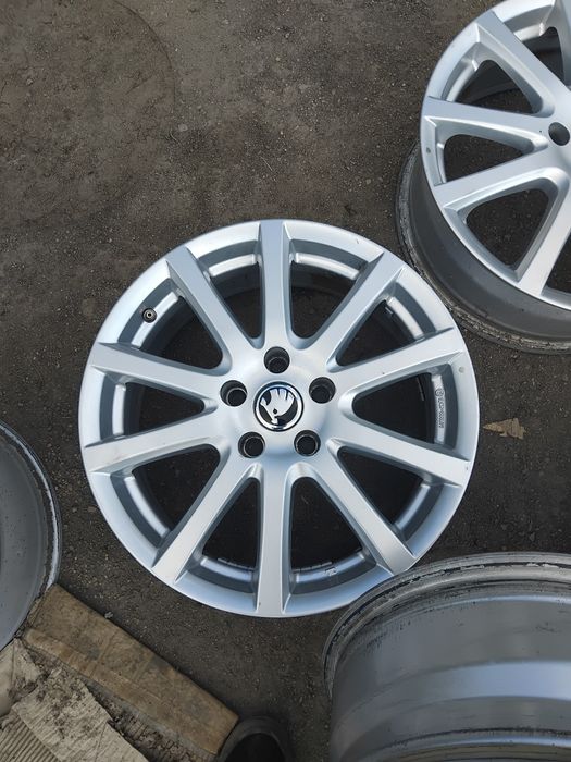 Alufelgi 16 5x112 Skoda Octavia Yeti Super B