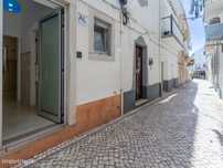 Apartamento T1 duplex a 150 metros da praia