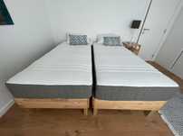 2 camas IKEA em pinho 90X200cm