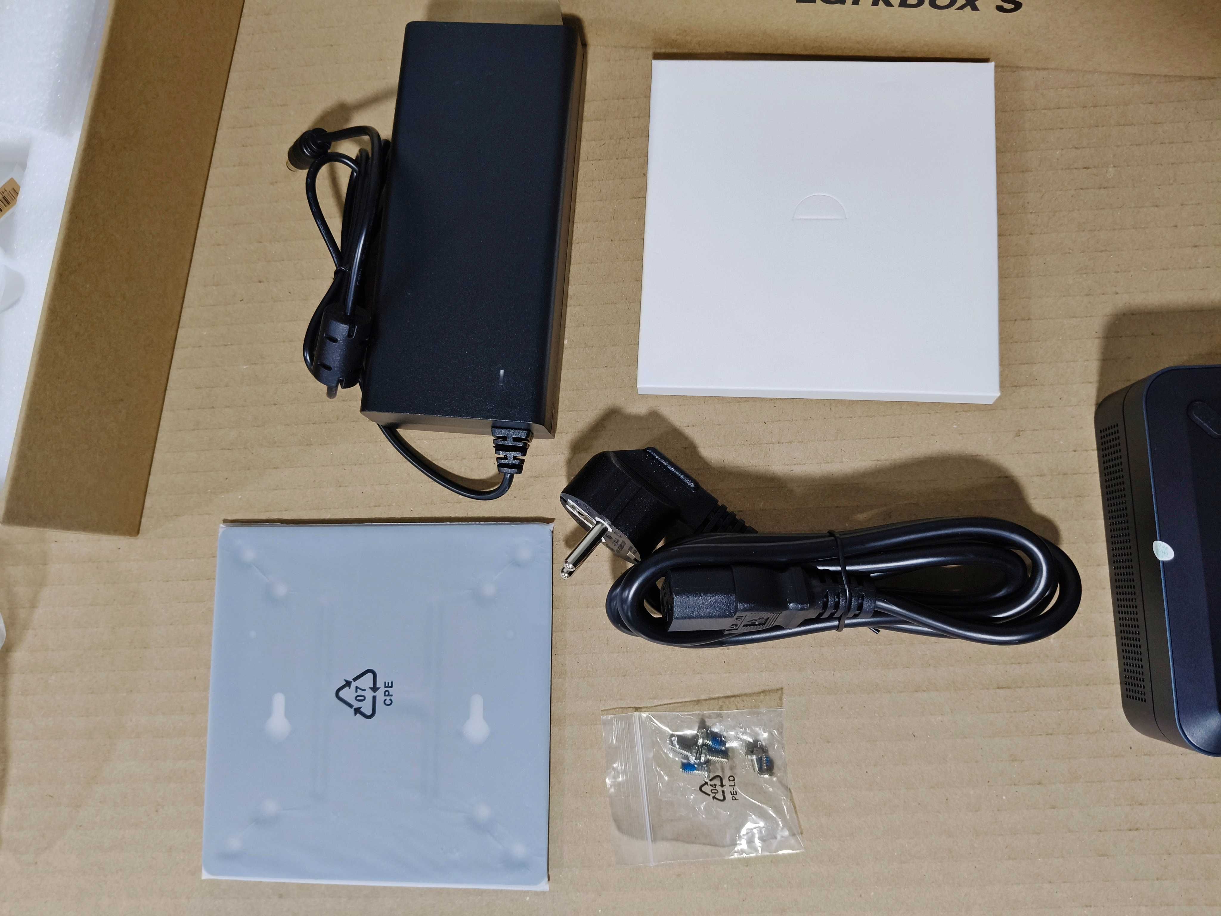 MiniPC Chuwi LarkBox S - 512GB SSD, 16GB RAM