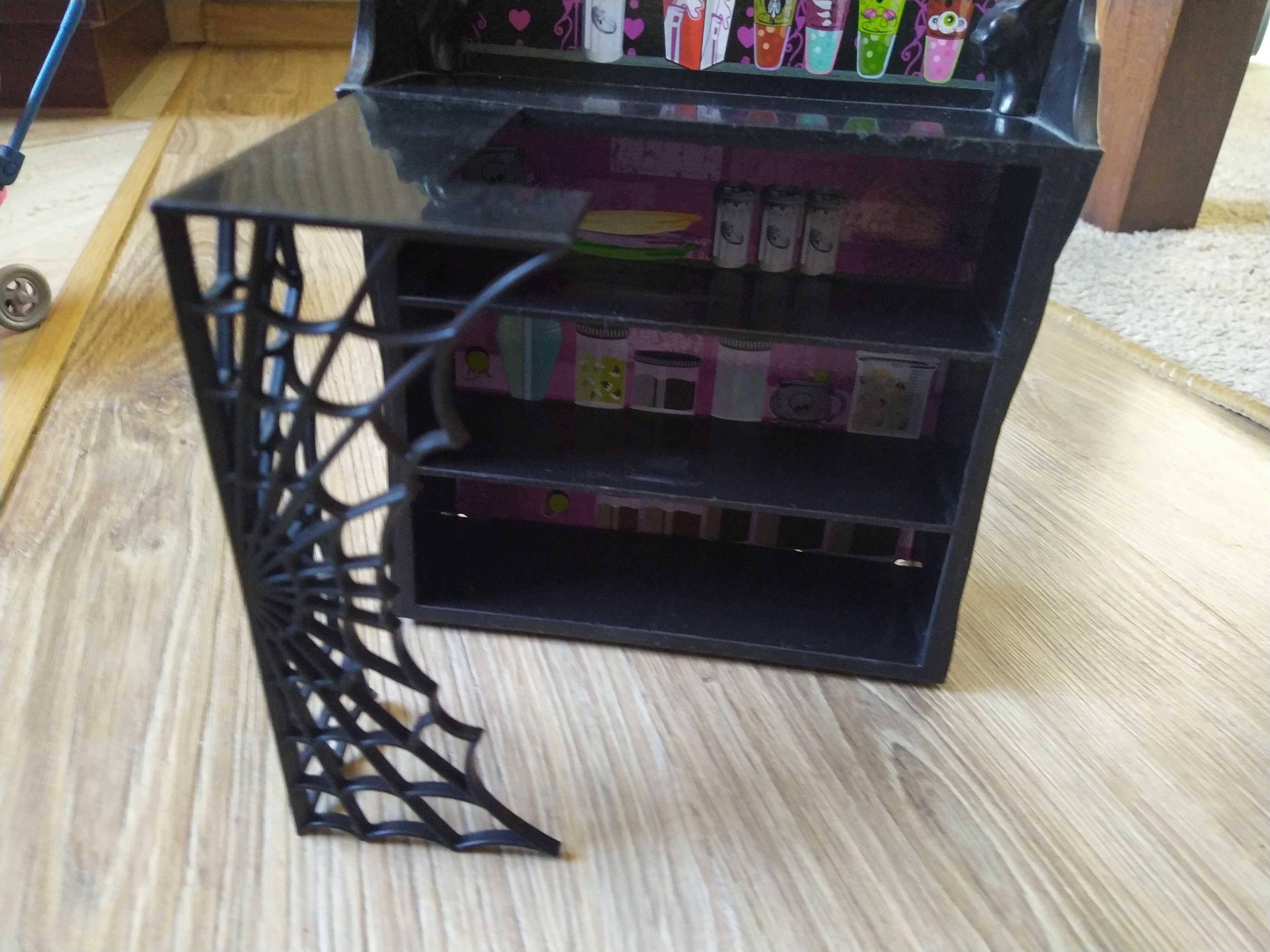 Monster high kawiarnia bar