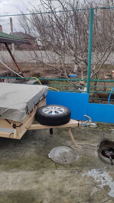 Автоприцеп к легковому авто