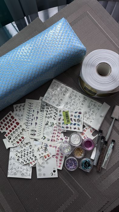 Продам набір гель лаків