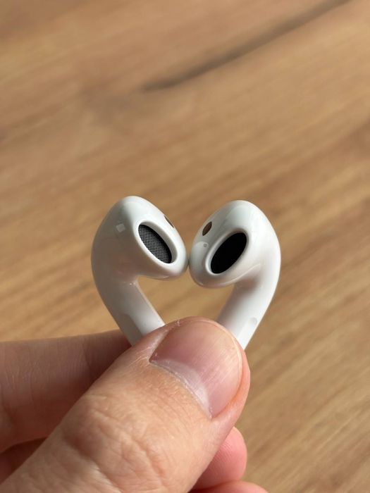 Sluchawki Apple Airpods 4 ANC