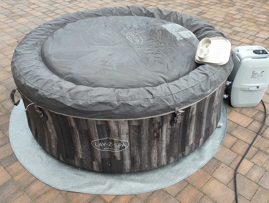 Jakuzzi SPA ogrodowe dmuchane z fydromasażem Bestway S100101 Kompletne