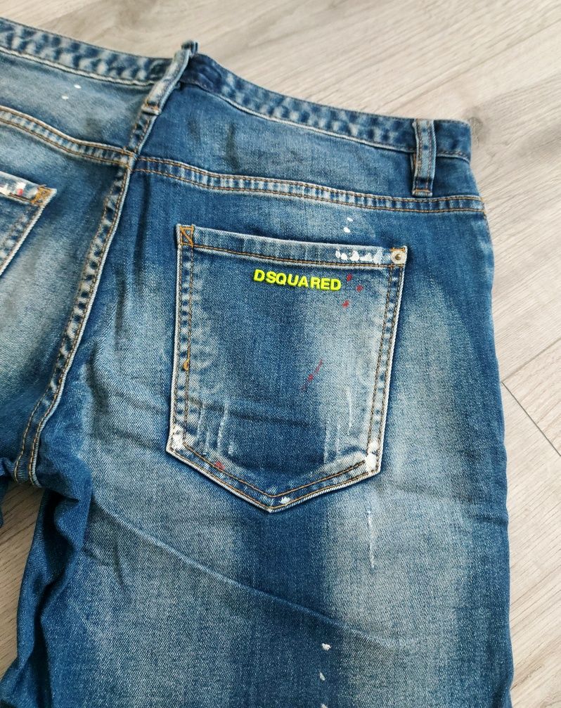 Оригінальні жіночі джинсові шорти Dsquared