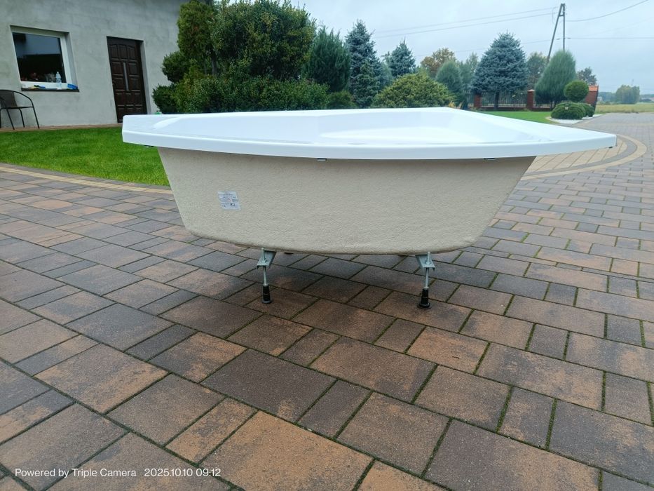 Wanna narożna besco 150cm