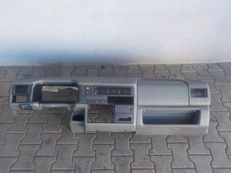 VW T4 MULTIVAN DESKA KOKPIT MIĘKKA ŁADNA AIRBAG