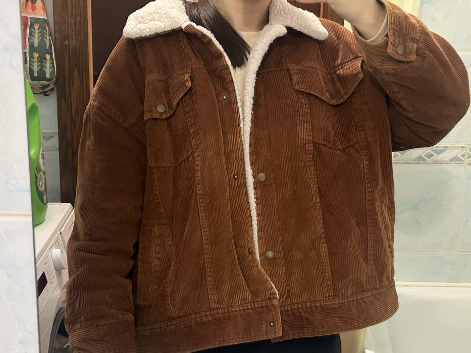 Вельветова куртка
