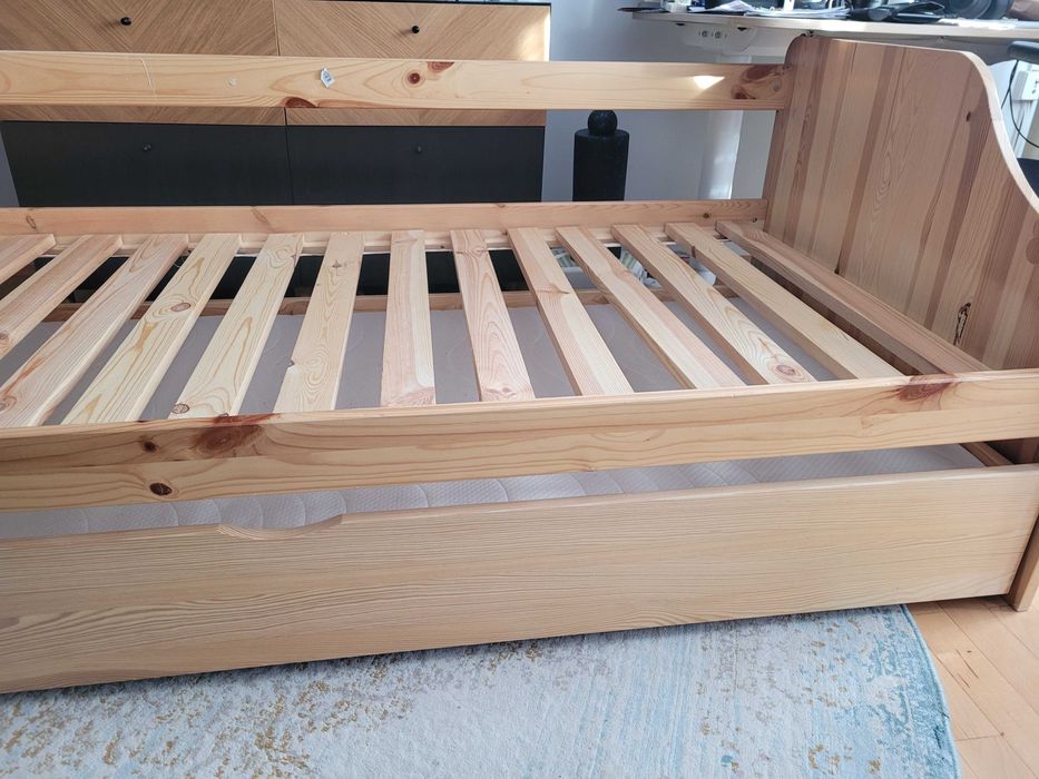 Łóżko podwójne 90x200 z wysuwanym dolnym spaniem 80x190