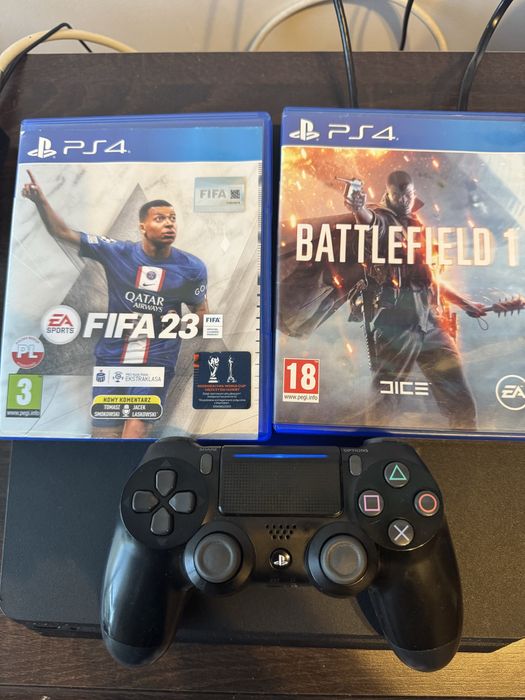 Konsola ps4 slim