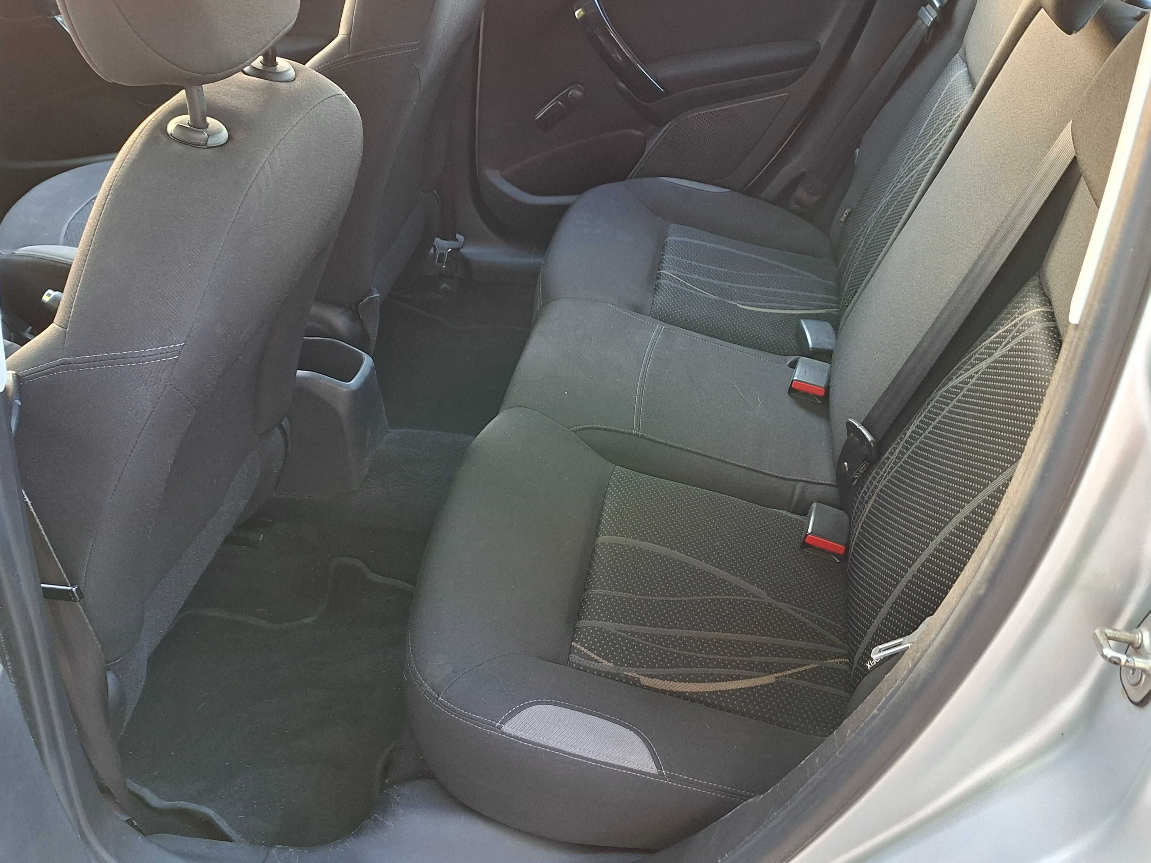 Peugeot 208 1.4 Hdi