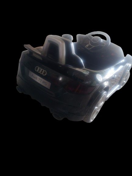 Carro Audi Elétrico para Crianças TT RS 12V – Preto