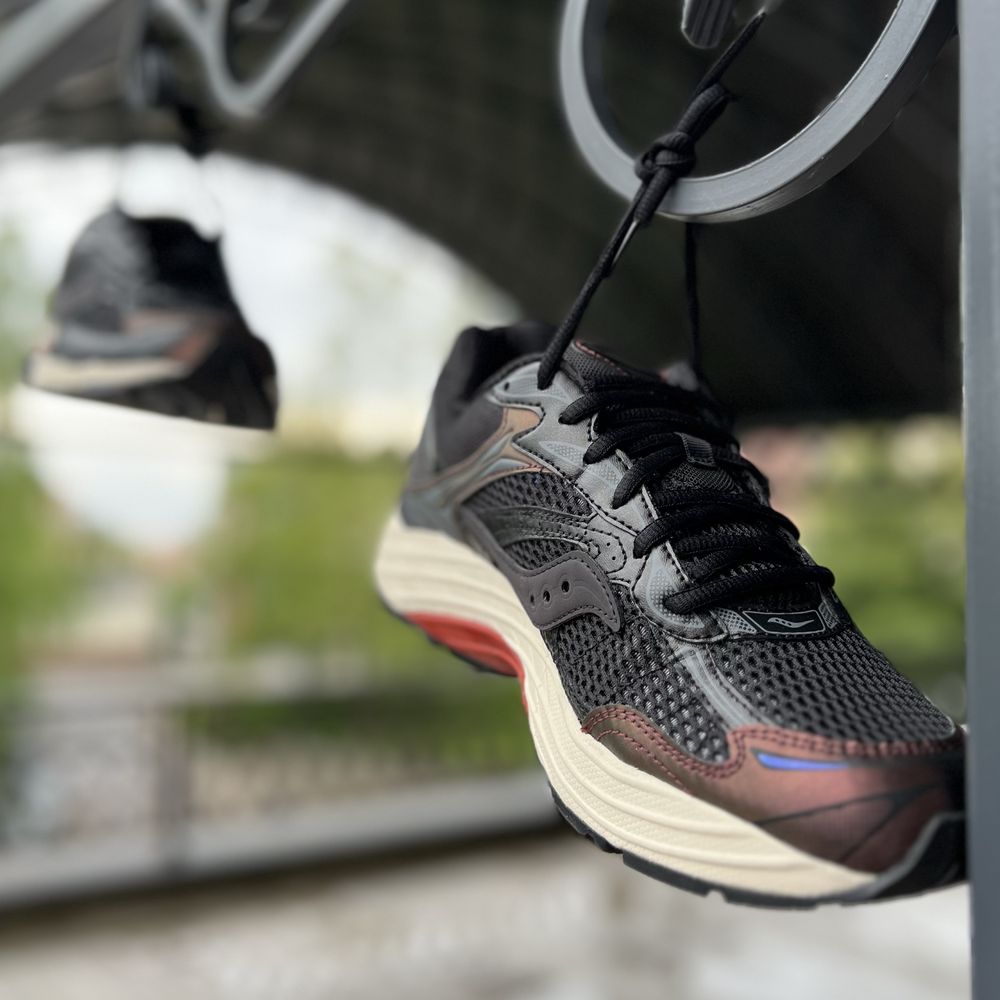 Кросівки Кроссовки Saucony Progrid Omni 9 Disrupt (S70809-2) Оригінал!