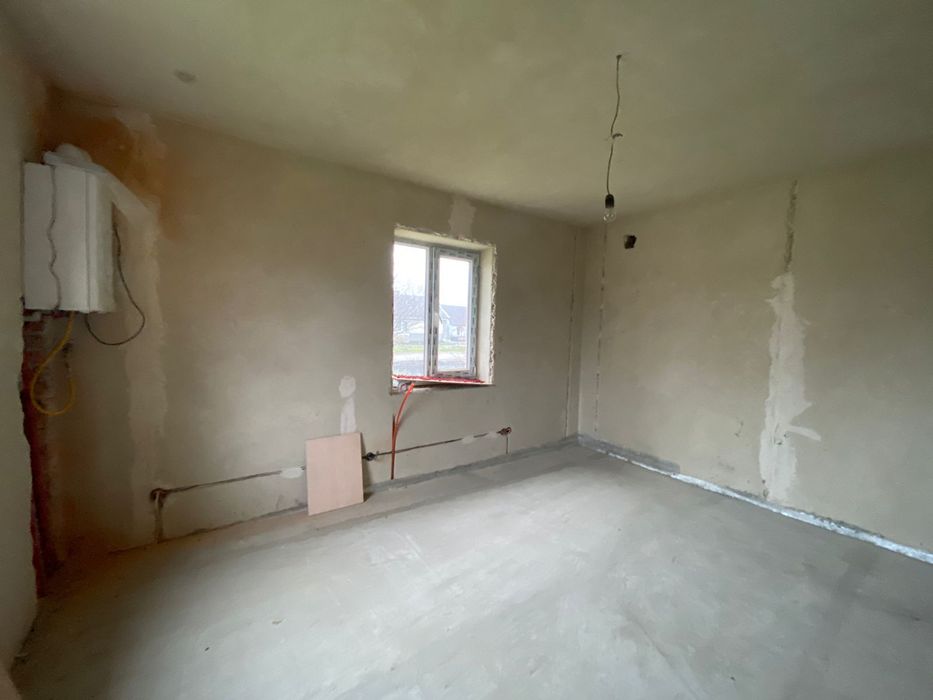 Продаж 2 поверхового будинку, Почаїв