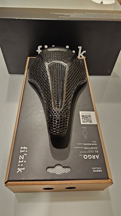 Selim Fizik Vento Argo R1 Adaptive 3D