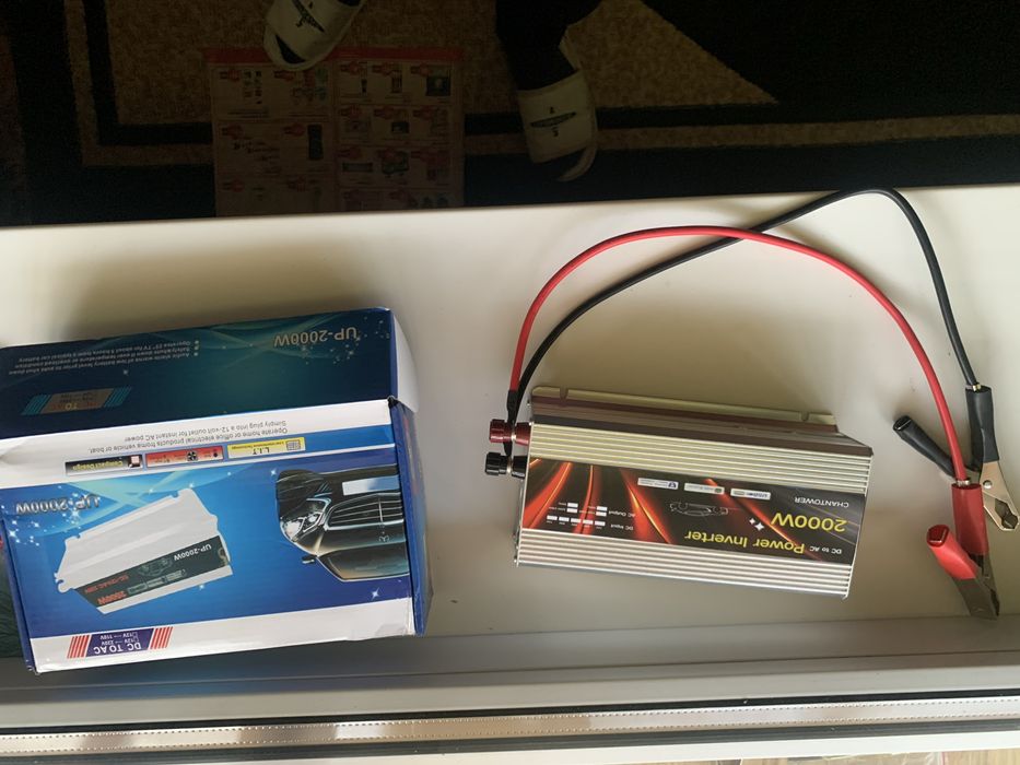 Інвертор 2000w з 12v на 220v