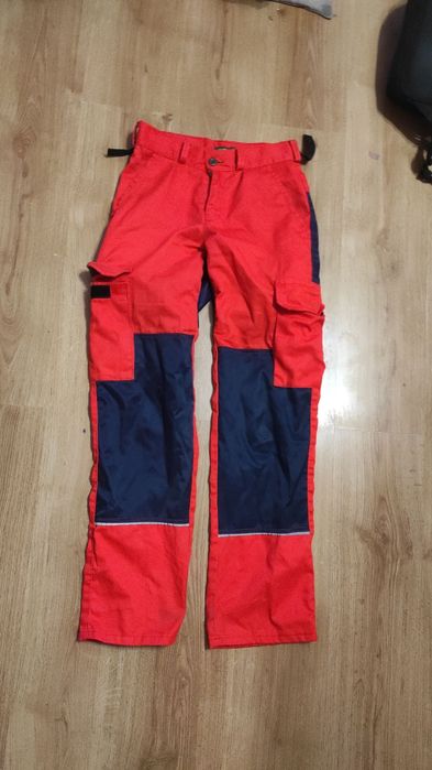 Spodnia ratownika medycznego