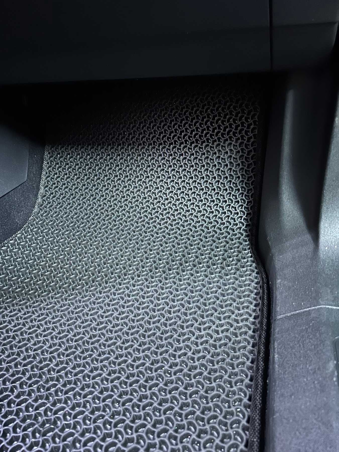 Коврики в салон EVA Skoda Enyaq / Polestar 2 / E-Golf / ID.3 ID.4 ID.6