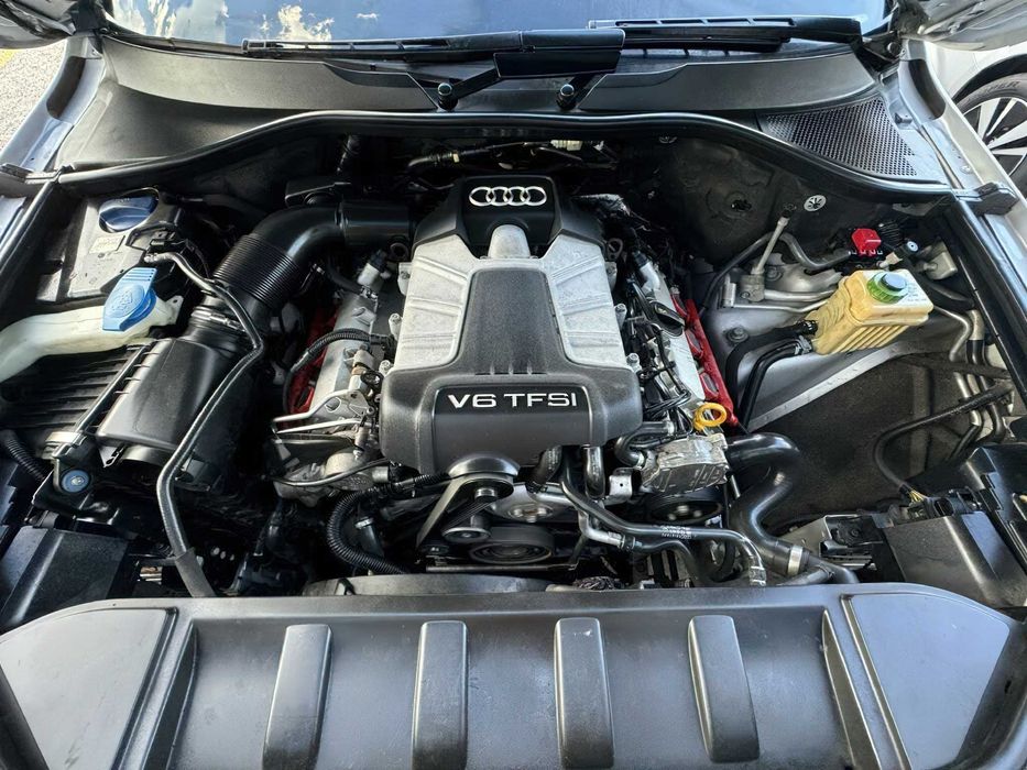 Audi Q7 3.0 quattro TDI Premium Plus      2015