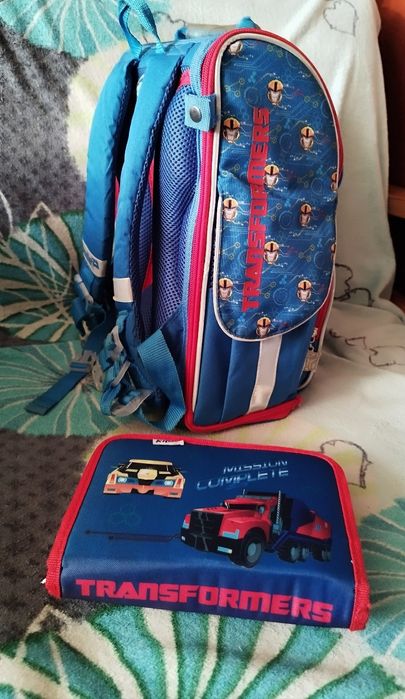 Продам шкільний рюкзак Kite