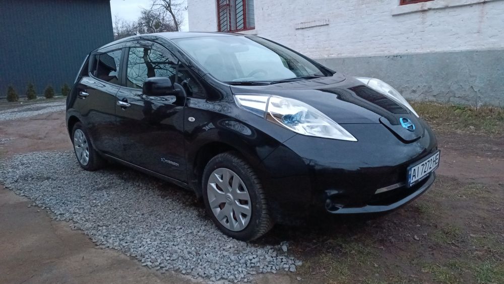 Продам Ніссан Ліф