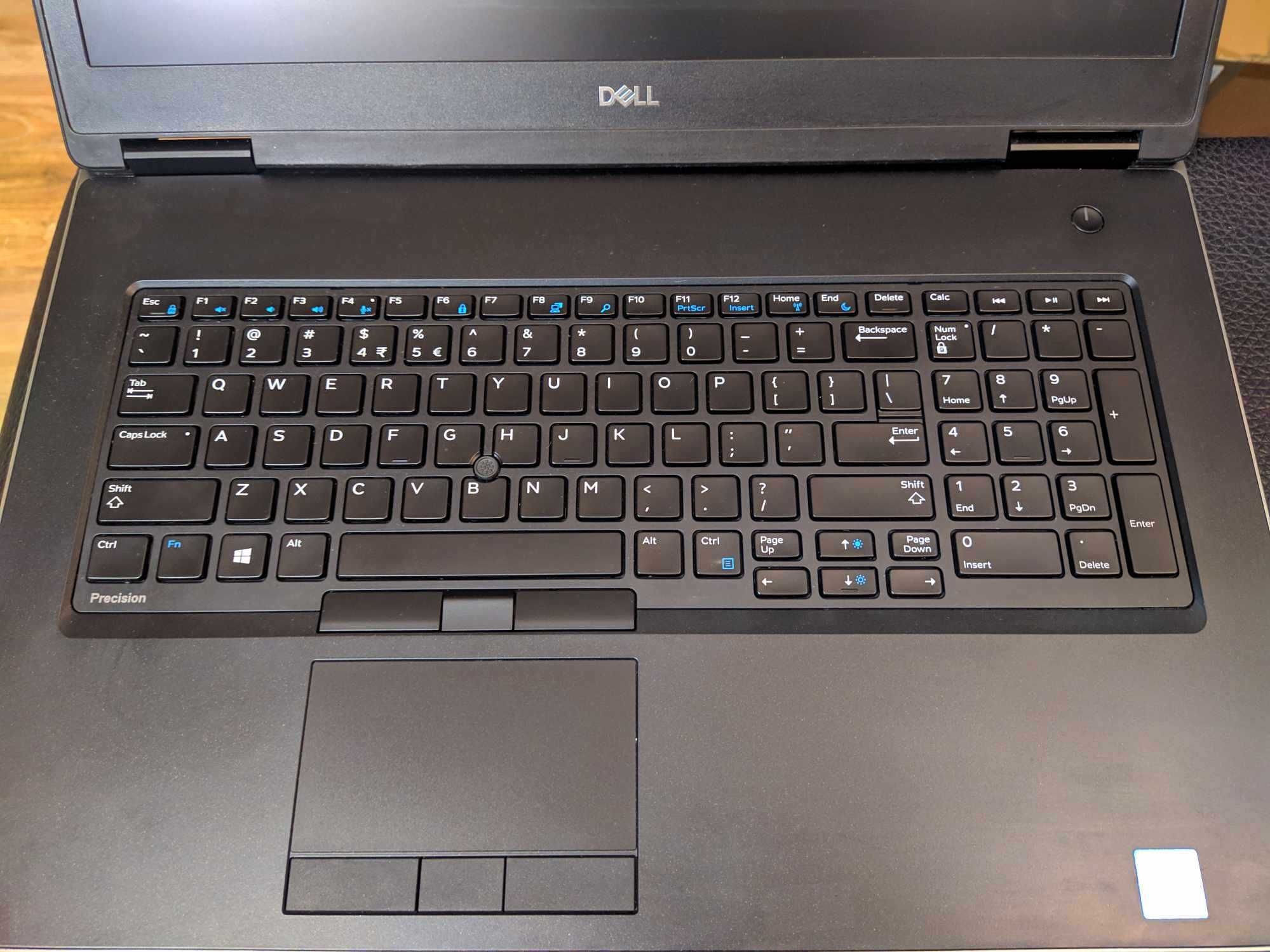 Dell Precision 7730/ i7-8750H/ 64GB/ 1TB m2 Quadro P3200