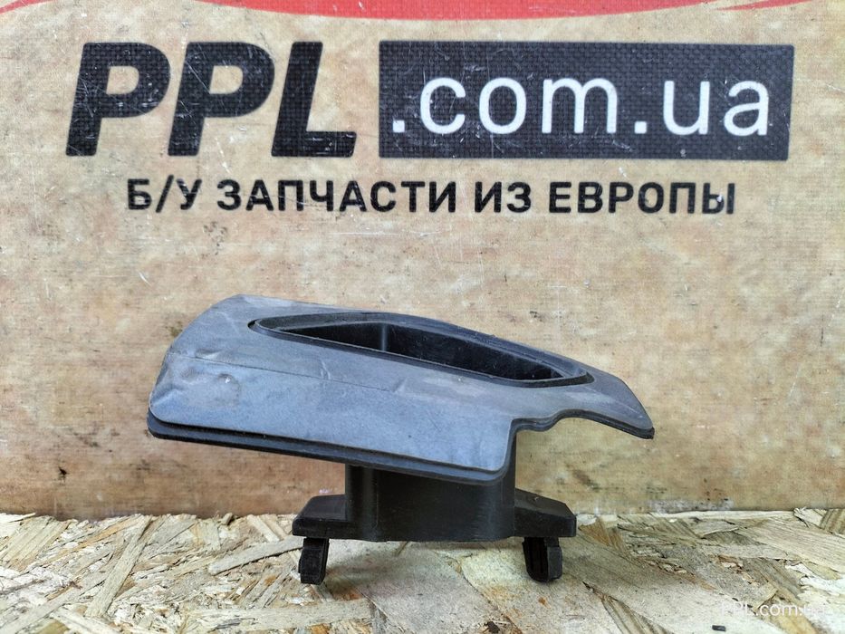 Seat Leon III 12-20 FR Cupra кронштейн омывателя фары левый 5F0807941C