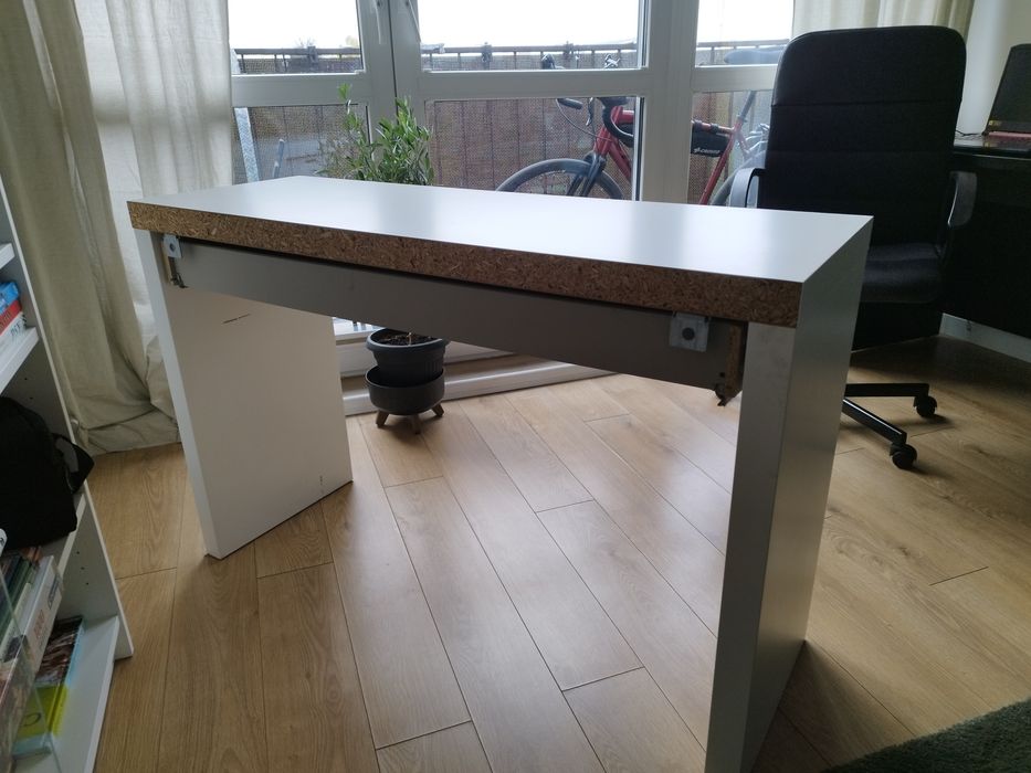 Sprzedam biurko ikea