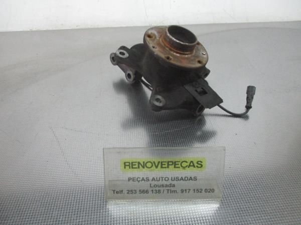 Manga de eixo frente esquerda RENAULT Megane III Grandtour (KZ0/1)