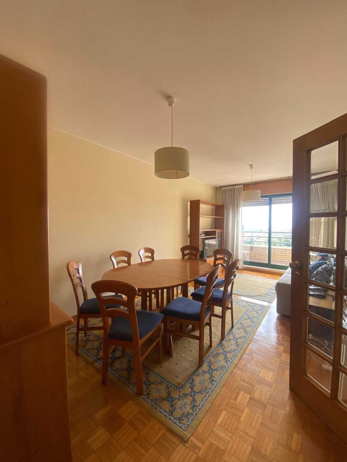Quarto para alugar em frente ao Hospital São João