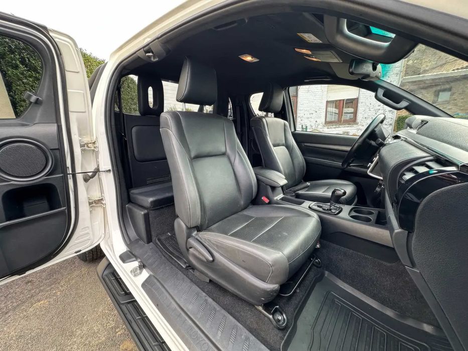 Toyota Hilux      2022