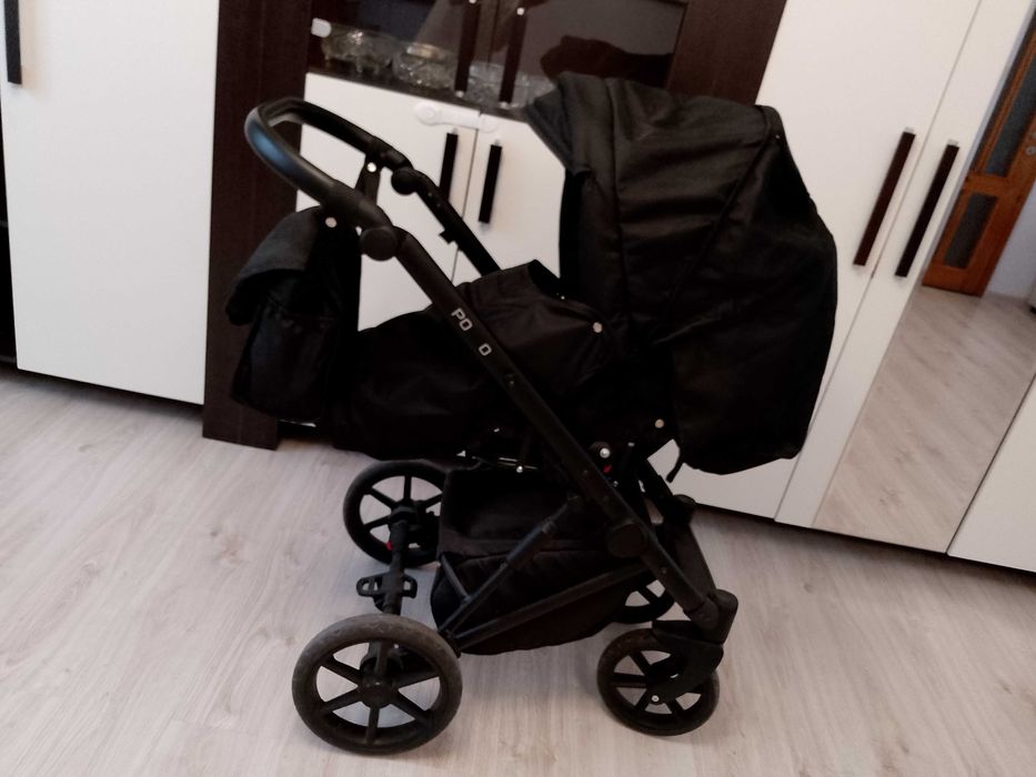 Czarny wózek 3w1 Porto